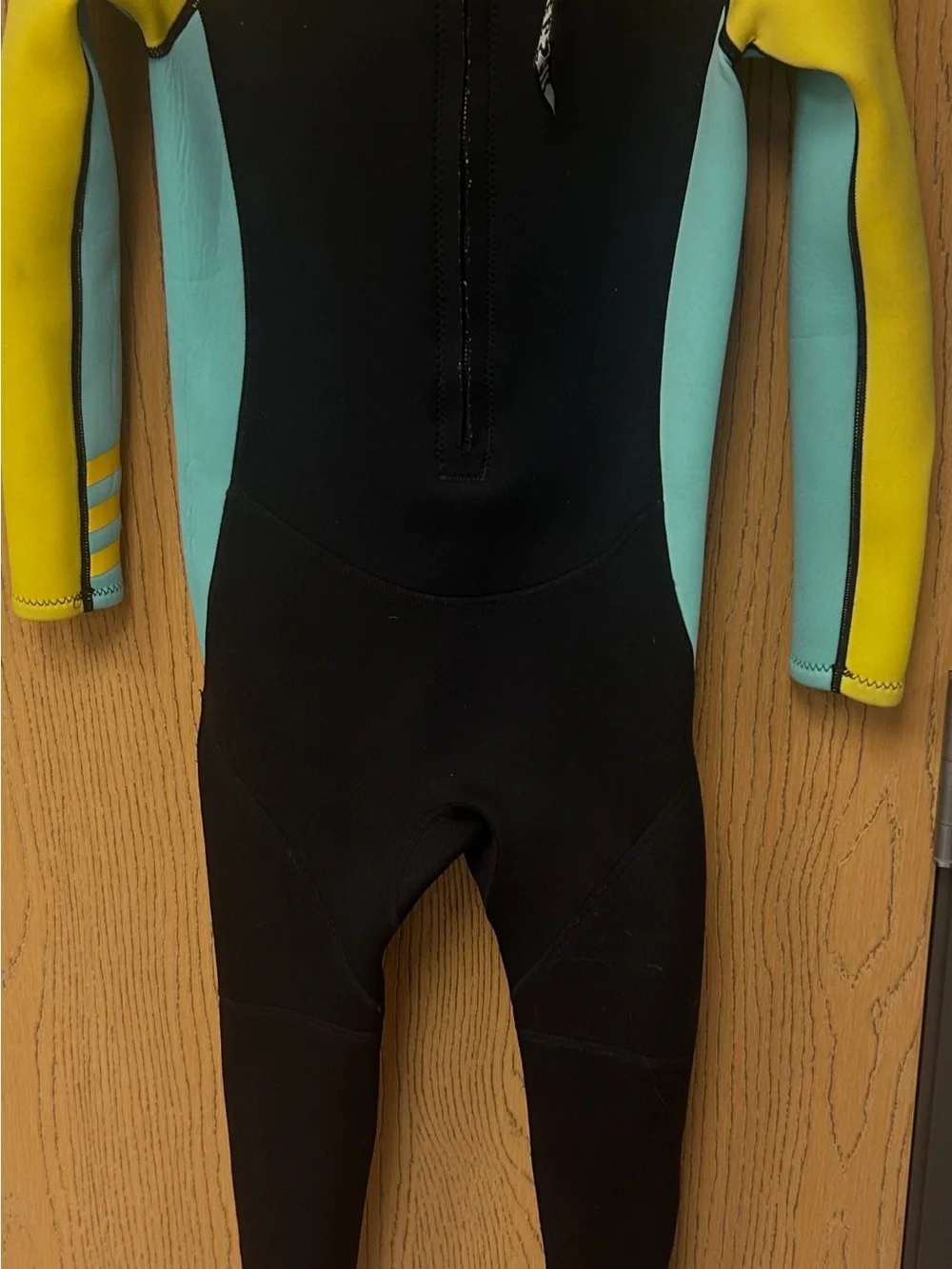 Manta 2XL Kids Full-Body Wetsuit in Black, Teal & Yellow